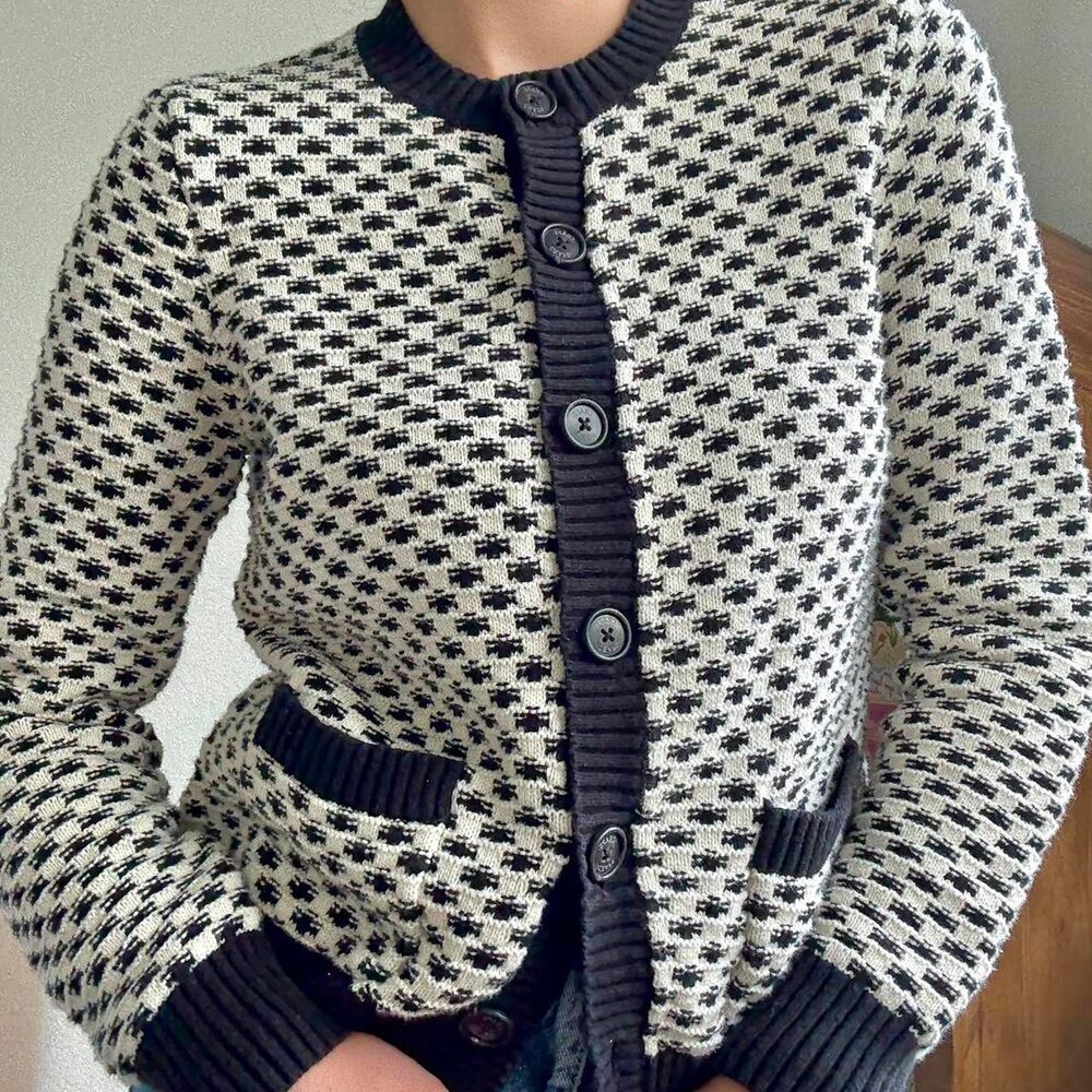 CHAPS Black & White Woven Button-Up Cardigan